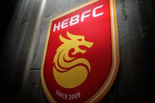问她：可是……菜菜子，你说我们这么做的意义是什么呢？伊藤菜菜子认真道：婉婷姐姐，这件事对我来说的意义，是因为我毫无保留的深爱叶辰君。
